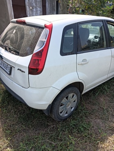 Buy Used Ford Figo 2011 in Ahmedabad | Digital Car House