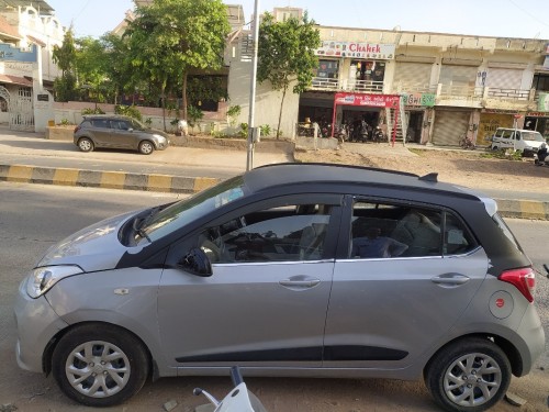 Buy Used Hyundai Grand i10 2020 in Ahmedabad | Digital Car House