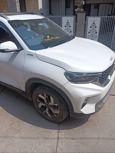 Buy Used Kia Sonet 2021 in Ahmedabad | Digital Car House