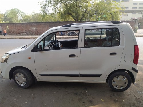 Buy Used Maruti Suzuki Wagon R 1.0  2012 in Ahmedabad | Digital Car House